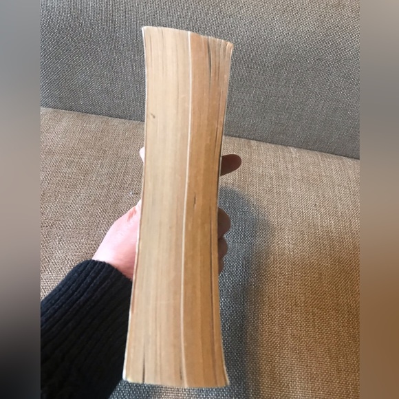 3/$10. Out of the Rain by Debbie Macomber - Picture 4 of 8